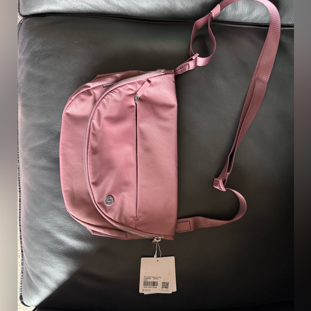 Lululemon bag